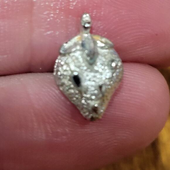 Vintage Silver Tone Costume Strawberry Stud Earrings - Picture 3 of 5